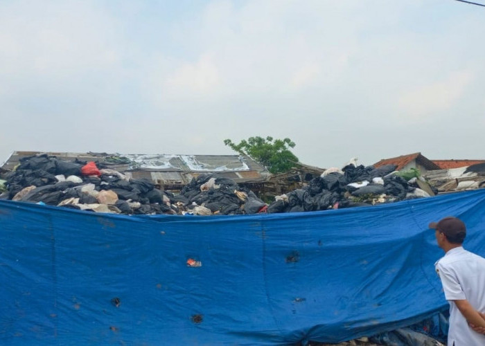 Tim Gabungan Tutup Dua TPS Ilegal, Atasi Keluhan Warga Terkait Pencemaran Lingkungan di Sindang Jaya