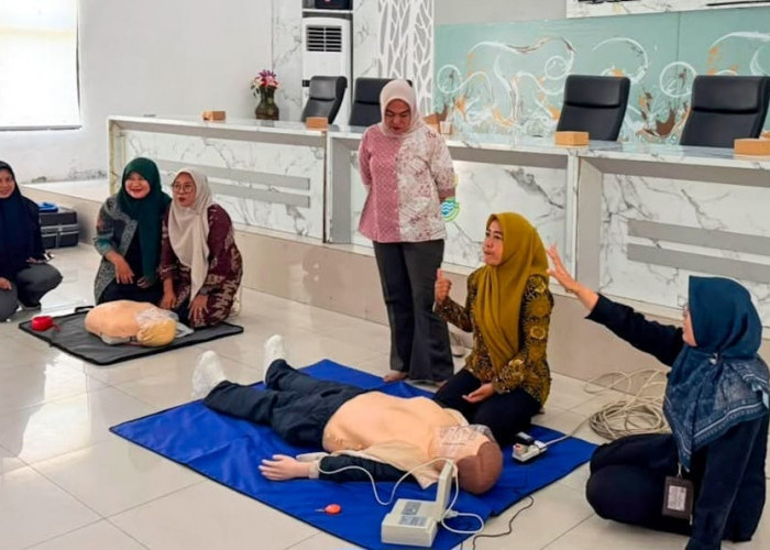 Kecamatan Mauk Gelar Sosialisasi Bantuan Hidup Dasar, Latih Sopir Ambulans dan Kader Kesehatan