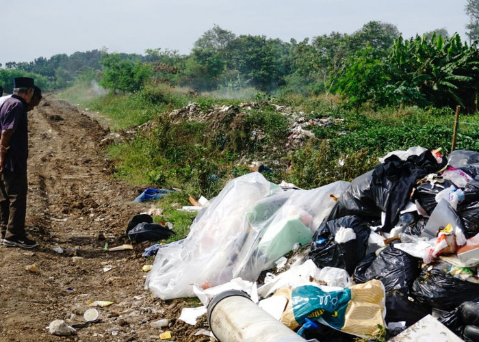 DLHK Tegur Pemilik Lapak Sampah Ilegal