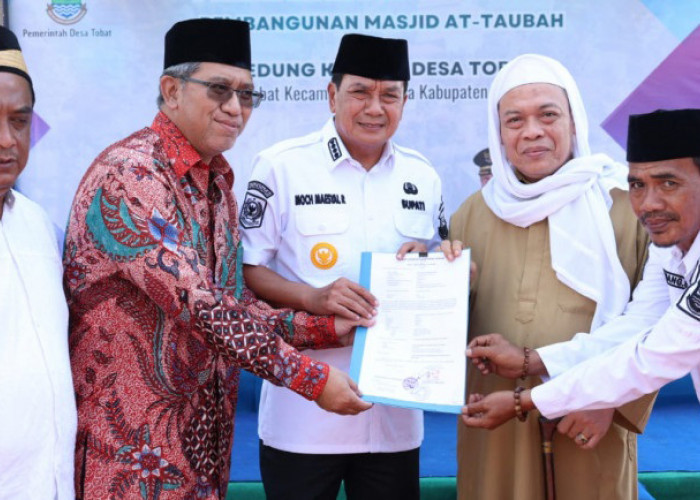 Peletakkan Batu Pertama Pembangunan Masjid Agung At-Taubah, Jadi Pusat Kemaslahatan Umat