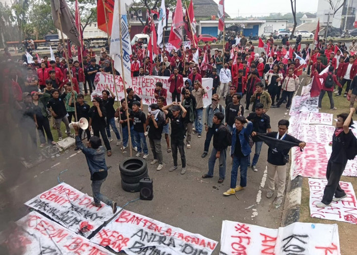 26 Tahun Banten, Pemerintah Klaim Bergerak, Mahasiswa Sebut Masih Stagnan