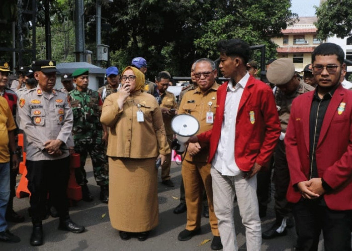 Evaluasi Tunjangan Dewan Terus Berjalan