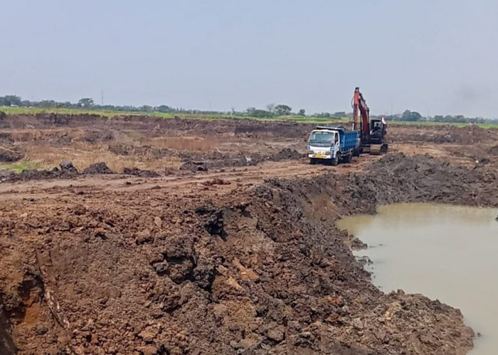 Galian Tanah di Desa Gintung Beroperasi Lagi