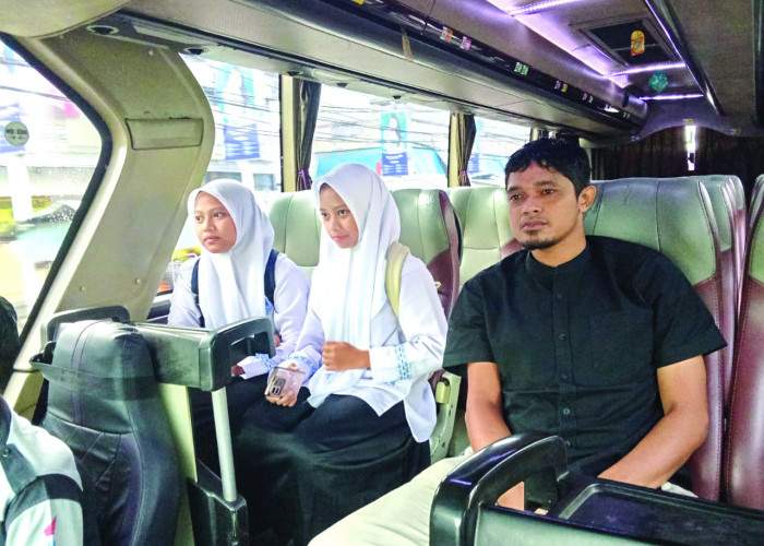 Bus Sekolah Solusi Bagi Pelajar di Wilayah Kabupaten Tangerang