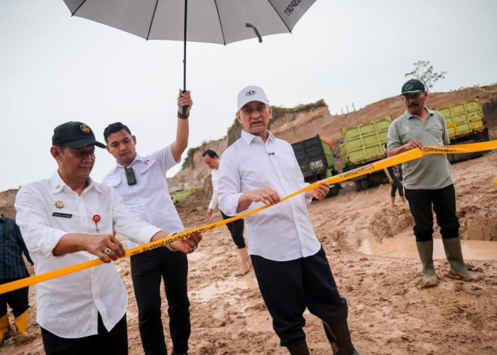 Wagub Sebut Penambang Legal Belum Tertib