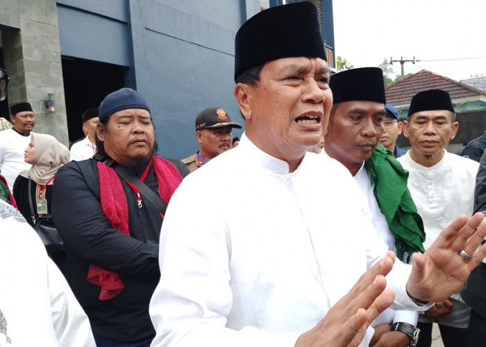 Hari Pertama Sekolah Pemkab Tangerang Berikan Dispensasi untuk ASN, Bupati Tangerang Ajak Ayah Antar Anak 
