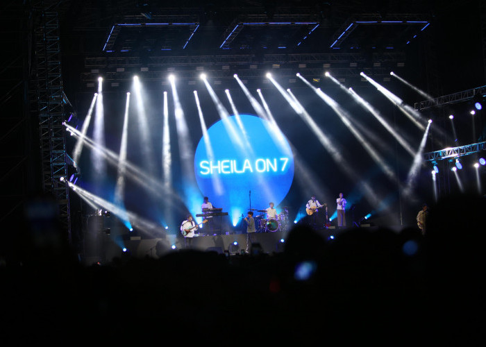 Konser Sheila On 7 di Medan Meriah dan Mengesankan, bank bjb Luncurkan Kartu ATM Edisi Sheila on 7