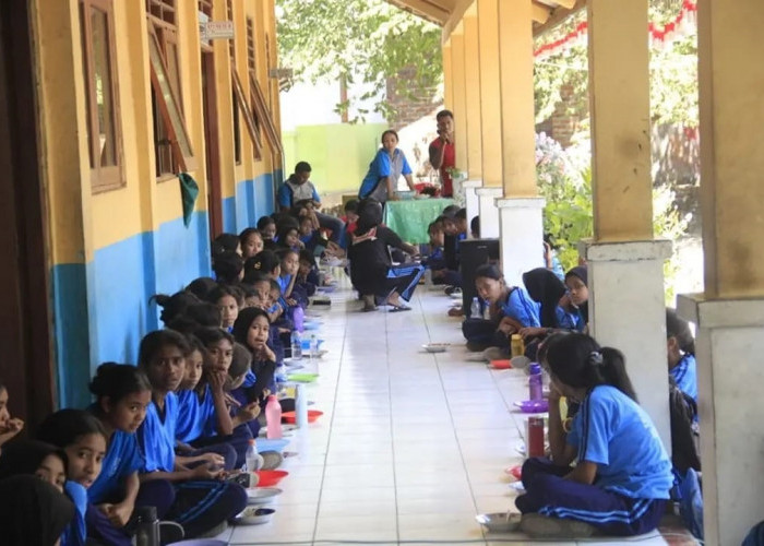 SMPN 2 Rajeg Lanjutkan Tradisi Mabar