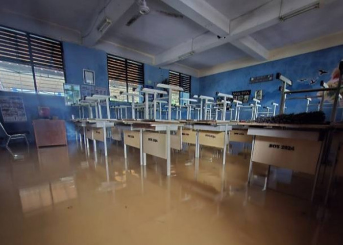 Banjir Meluas, Dindik Terapkan PJJ, Warga Diimbau Waspada Bencana 