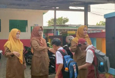 SDN Tobat IV: Suasana Ceria Warnai Hari Pertama Sekolah 
