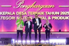 Fadlah Terima Penghargaan