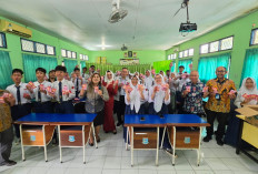 Pemkot Gandeng Swasta Bagikan Snack Gratis untuk Siswa dan Guru