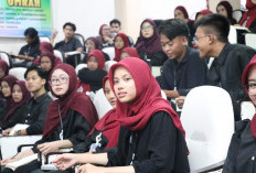 Puluhan Mahasiswa Dibekali Ilmu Jurnalistik