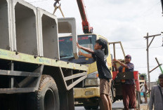 Proyek Drainase Depan PT Bosung Dilanjutkan