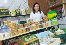 Wangi Cuan dari Oven Dhea Cake, Memanen Berkah Lebaran di Jantung Kota