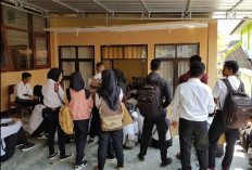 Jumlah Pencaker dan Lapangan Kerja Tak Seimbang