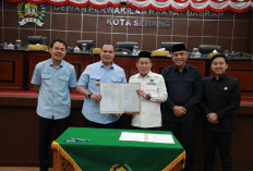 Dewan Beri Catatan Raperda PUK