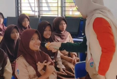 Puskesmas Edukasi Siswa SMPN 1 Sukadiri Soal Gizi