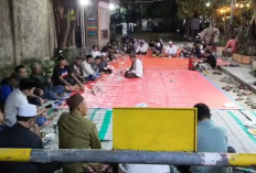 Warga Bangun Jalan Beton Secara Swadaya