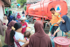 Atasi Dampak Kemarau Panjang, BPBD Provinsi Banten Salurkan 158 Ribu Liter Air Bersih 