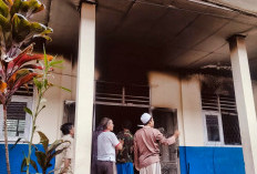 45 Unit Chromebook Hangus Terbakar, Di SMPN 5 Maja Rugi Ratusan Juta