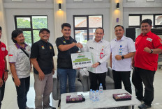 Karang Taruna Curug Donasikan Hasil Run to Give Ke PMI