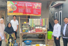 Pemdes Cangkudu Salurkan Bantuan UEP, Dorong Warga Kembangkan Usaha dan Mandiri Ekonomi