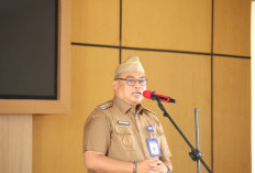 Camat Pasar Kemis Minta Bawahannya Waspada