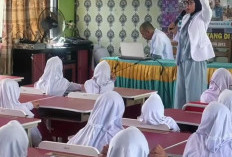 SDN Pasar Kemis III Edukasi Kesehatan Siswa dengan Cuci Tangan