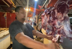 Pedagang Daging Mogok Jualan