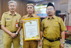 Desa Cirumpak Kronjo Sabet Penghargaan, Raih Nilai Tertinggi Indeks Desa 2026