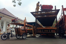 Presiden Berikan 190 Becak Listrik Untuk Warga Serang