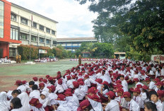 SDN Sukasari 5: Pentingnya Etika Menyimak dan Jaga Kebersihan