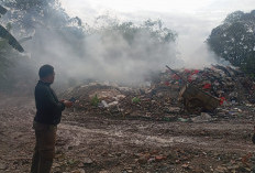 Warga Situ Gintung Minta Aparat Tindak Pembakar Sampah Ilegal