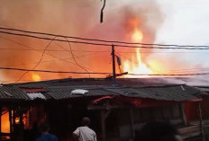 Kios Pasar Ikan Labuan Hangus Terbakar