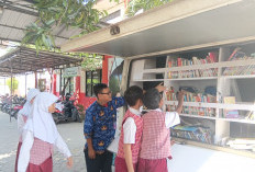 SDN Cipondoh 5 Gencarkan Literasi Lewat Perpustakaan Keliling