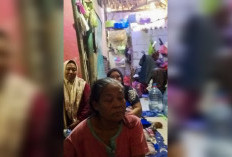 Mengintip Duka di Desa Pasilian Kronjo, Nestapa Lansia Merawat Istri Lumpuh di Rumah Tak Layak Huni