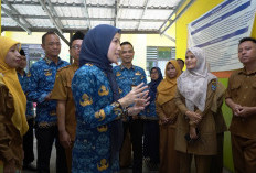 Satu Tahun Kepemimpinan Zakiyah–Najib, 3.118 Siswa dan 253 Guru Terima Beasiswa