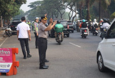 Kapolres Tangsel Turun Tangan Atur Lalin Rawa Buntu
