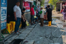  Antisipasi Banjir dan DBD, Kades Kosambi Tantang Warga Kerja Bakti