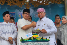 Warga Ciputat Hadiri Tasyakuran HUT ke-17 Tangsel