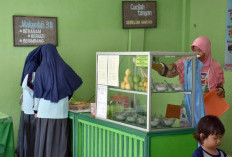 SMPN 1 Curug: Kantin Cerdas Bukan Sekadar Kantin Makan  