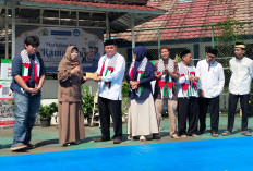 SMPN 2 Pagedangan Serahkan Donasi ke Palestina 