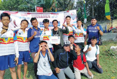 SMPN 2 Solear Juara Bola Sundul Tingkat Kecamatan