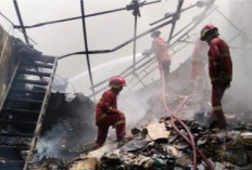 Lapak Barbek di Ciledug Ludes Terbakar