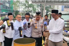 Jelang Ramadan, Polsek Ciptim Musnahkan Minol dan Sajam