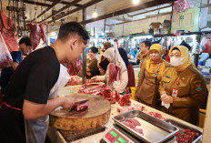 Wabup Intan Sidak Pasar Kelapa Dua, Jaga Stabilitas Harga dan Pasokan