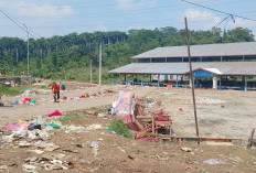 Tercecer Hingga Perumahan, Sampah Pasar Semi Dikeluhkan