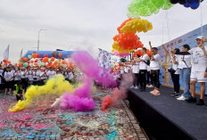 Ari Lasso dan Ribuan Peserta ‘Paramount Color Walk’ 2025 Mewarnai Kota Gading Serpong dengan Penuh Energi