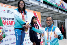 Cabor Renang Popnas 2025, Michelle Surjadi Fang Sumbang 2 Emas Buat Banten